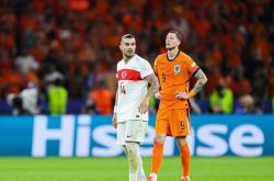 华体会官方入口-荷兰队连续大胜，斩获国际比赛冠军