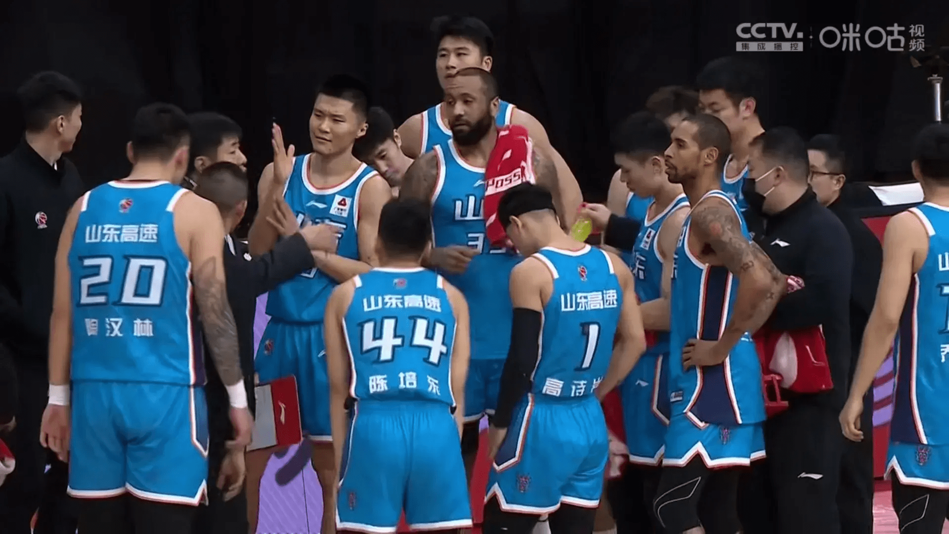 京津德比惊险拉锯，胜负悬念再次出现