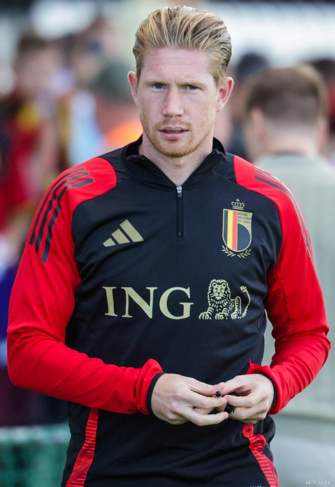 比利时球员备战关键比赛，力争晋级下一轮的简单介绍